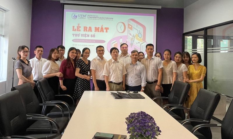 le ra mat thu vien so truong dh cong nghe va quan ly huu nghi 2
