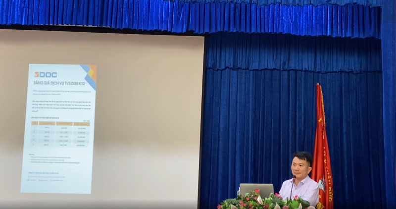 Ông Nguyễn Công Hà giải đáp những thắc mắc từ các cán bộ lãnh đạo